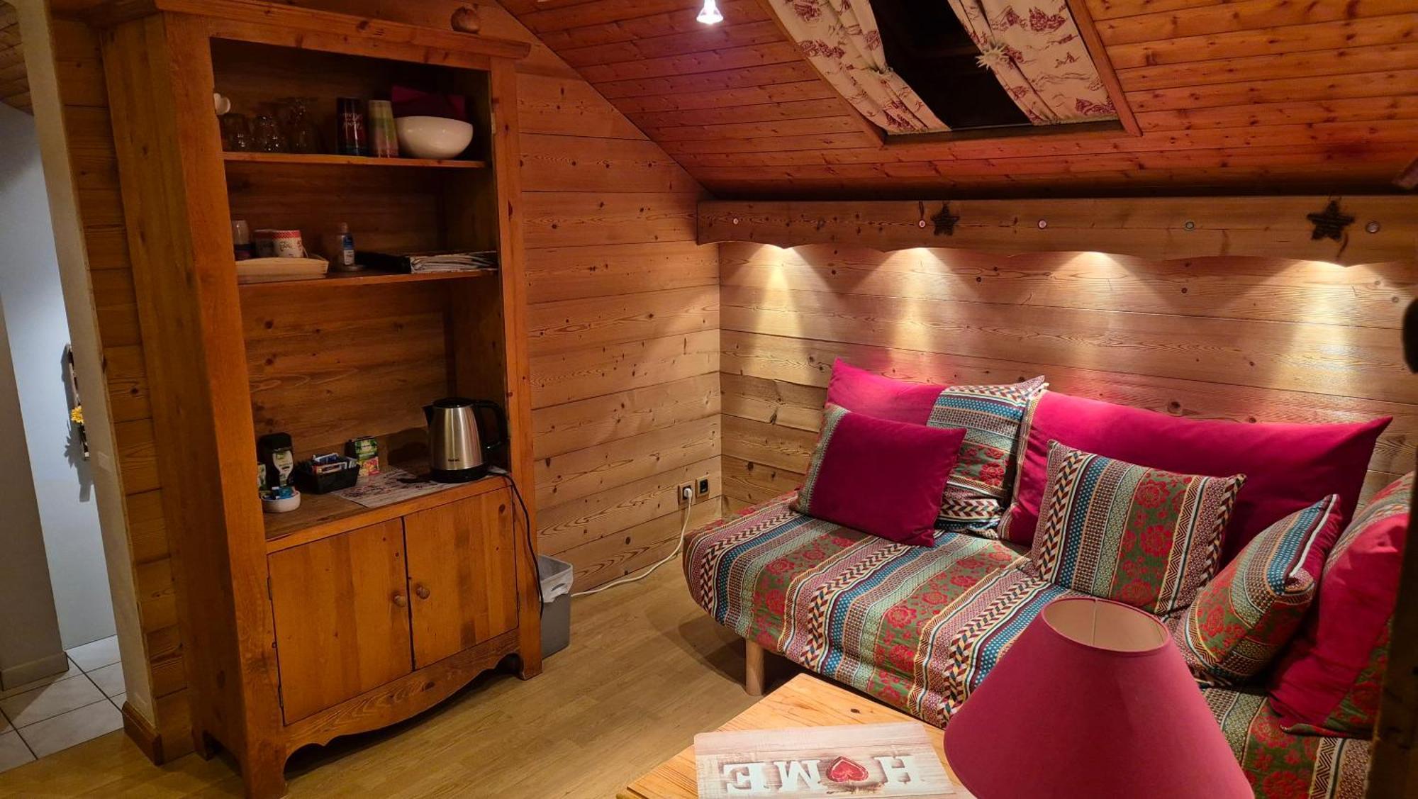 Comme A La Maison, Chambres Au Calme Verrens-Arvey Exteriér fotografie
